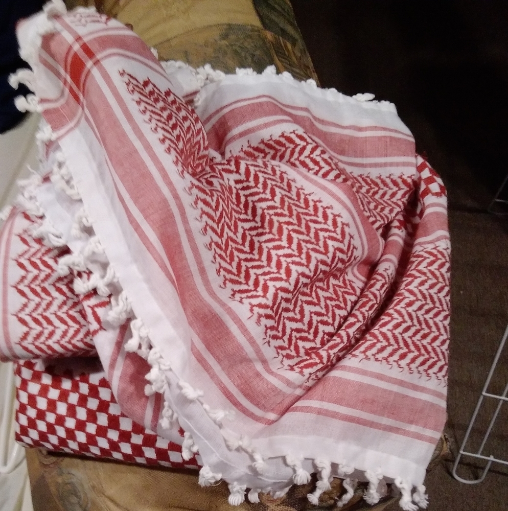 Unisex Authentic Arabic Keffiyeh Shemagh Scarf - Palestine Checkered Design